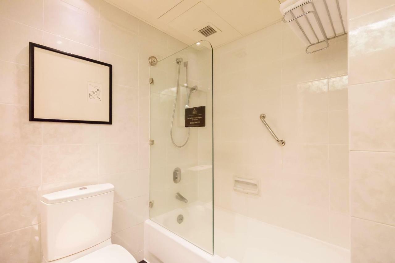 Superior Queen or Twin Room