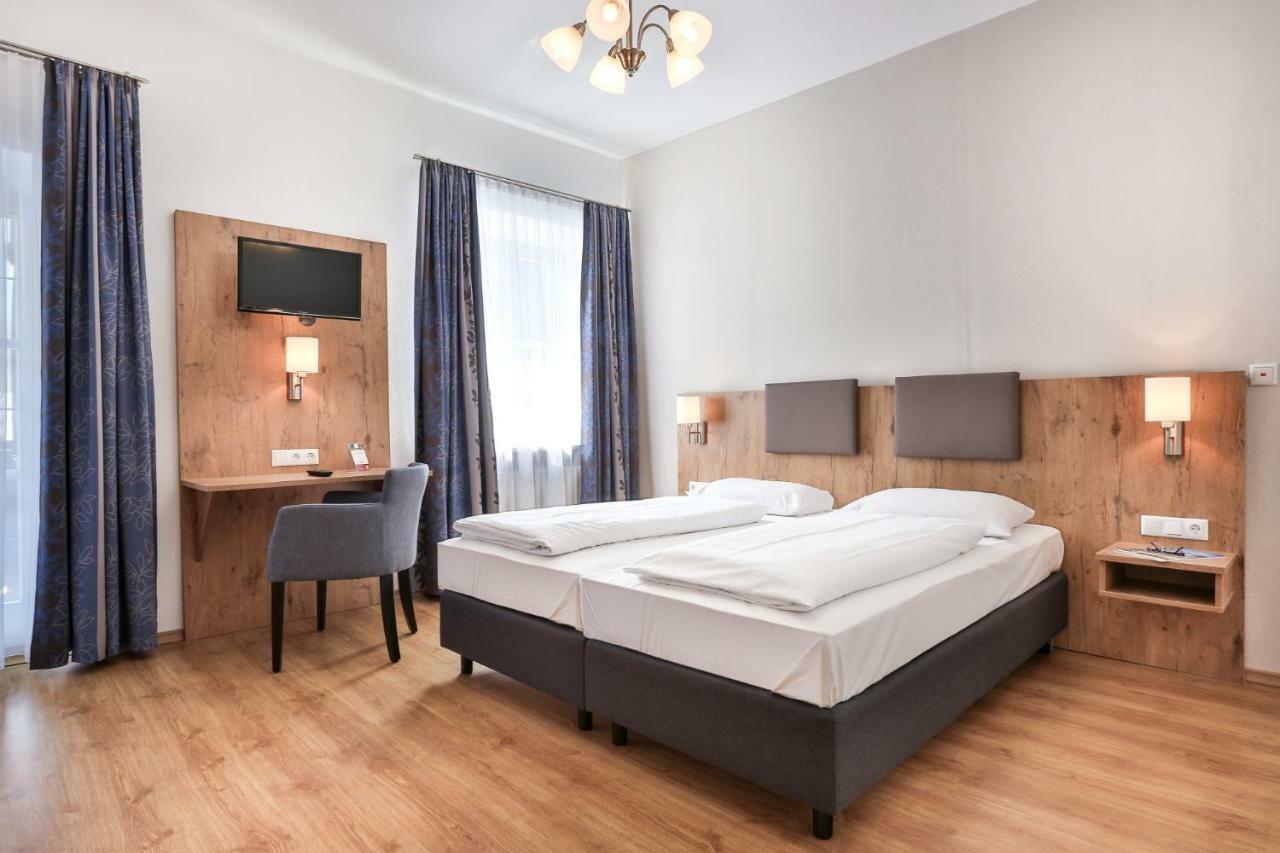 Double Room Lake View