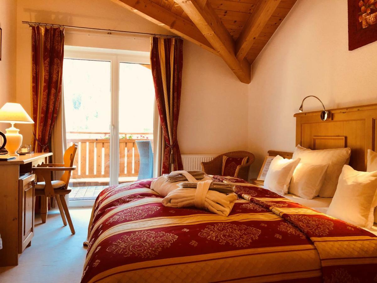 Standard Double Room,815463989:JPEG