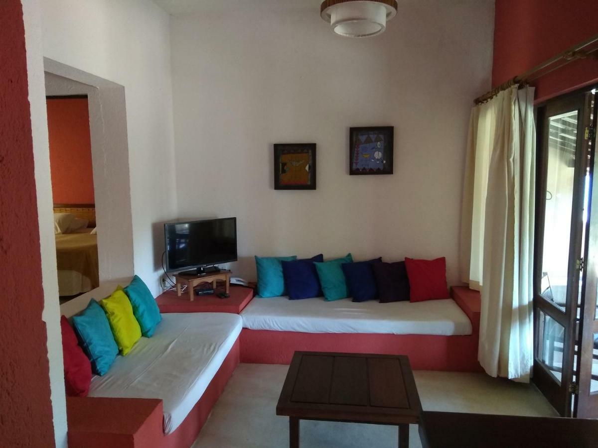 Two-Bedroom Apartment,815523035:JPEG