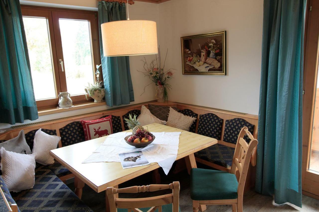 Two-Bedroom Apartment Balcony,815807879:JPEG