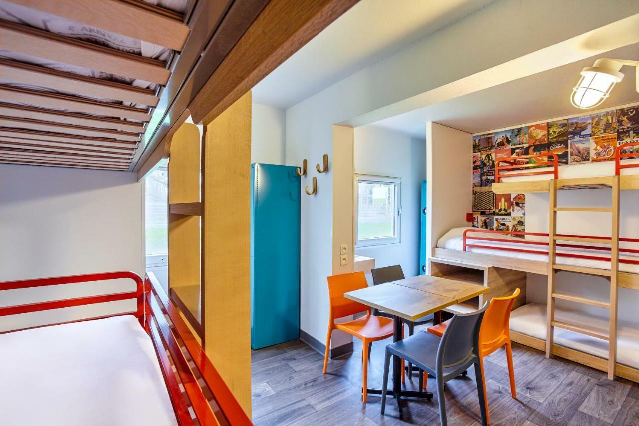 6-Bed Dormitory Room