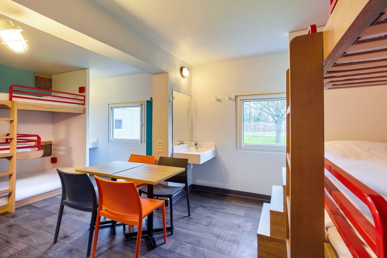 6-Bed Dormitory Room