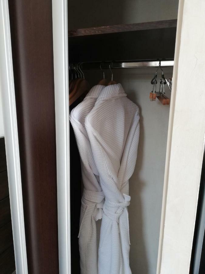 Deluxe Double Room Balcony,847295957:JPEG