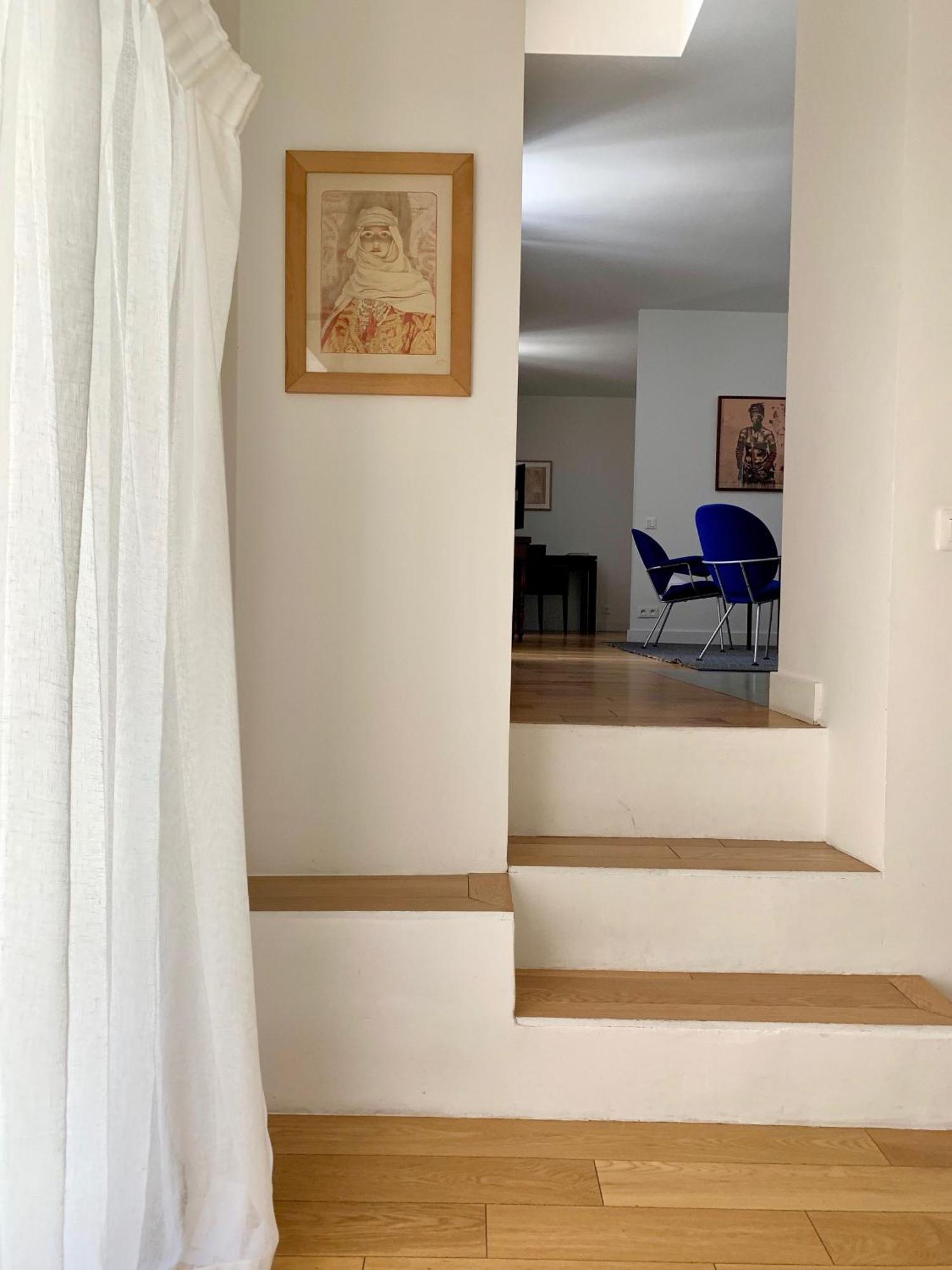 Deluxe One-Bedroom Apartment 4675m2