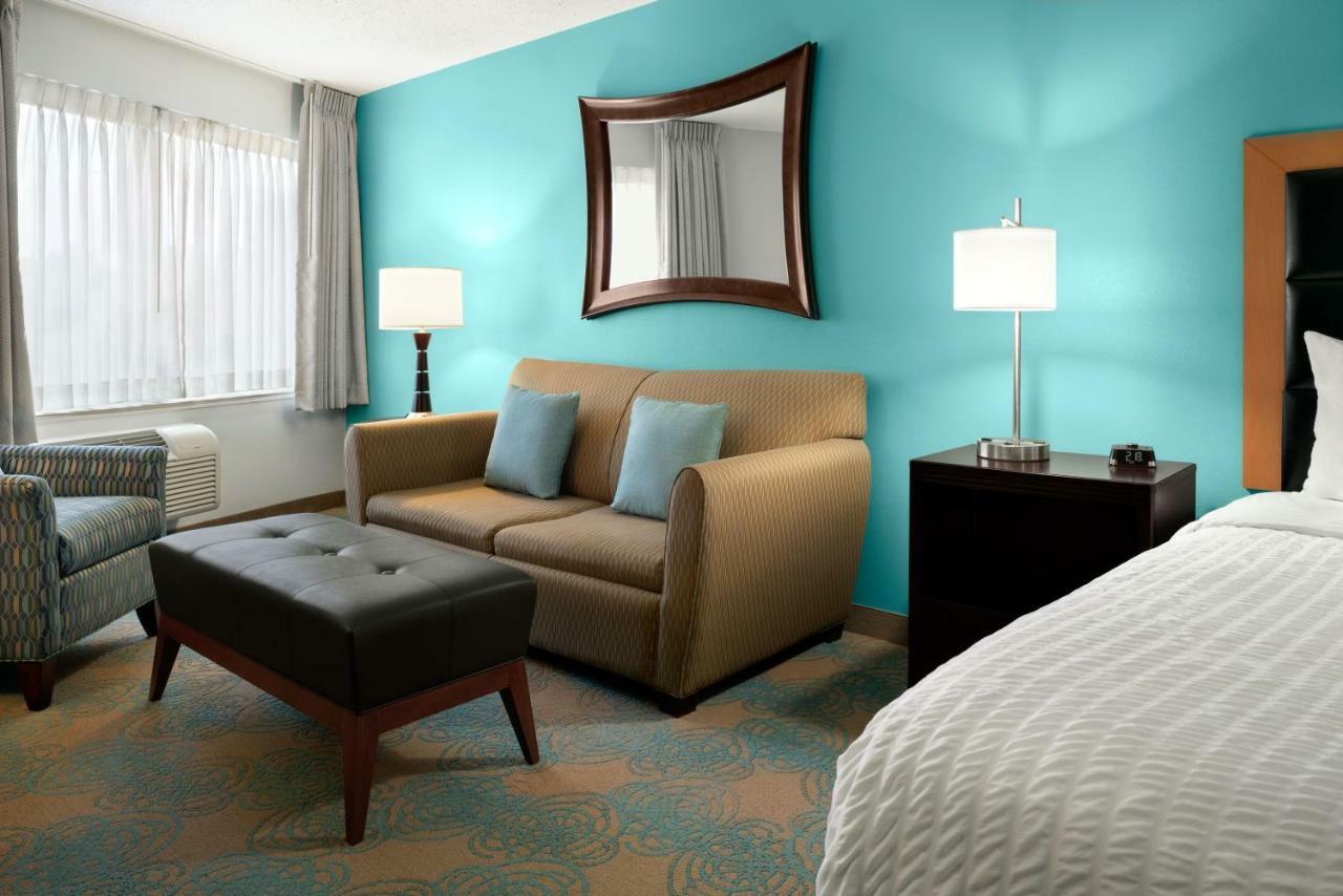 Premier King Room,817840133:JPEG