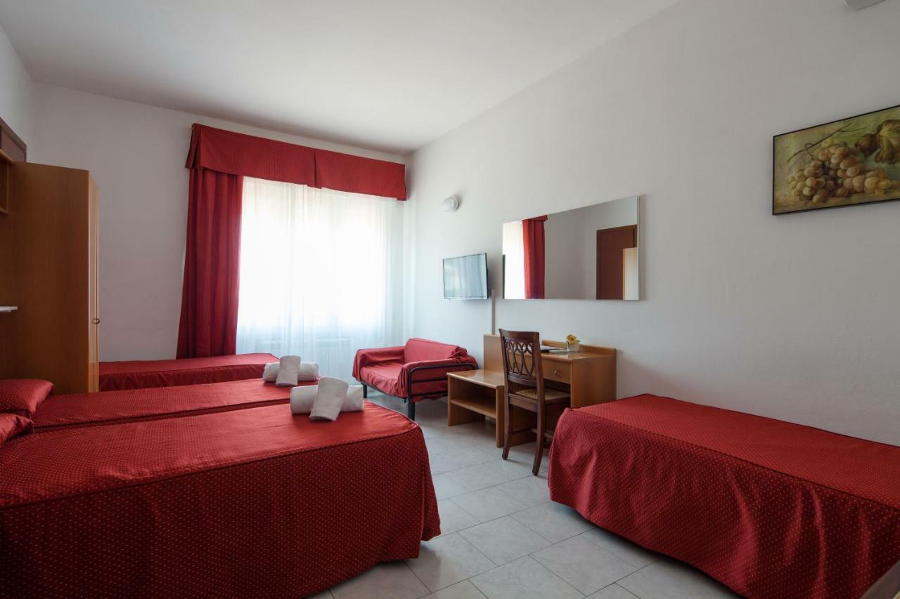 Classic Quadruple Room