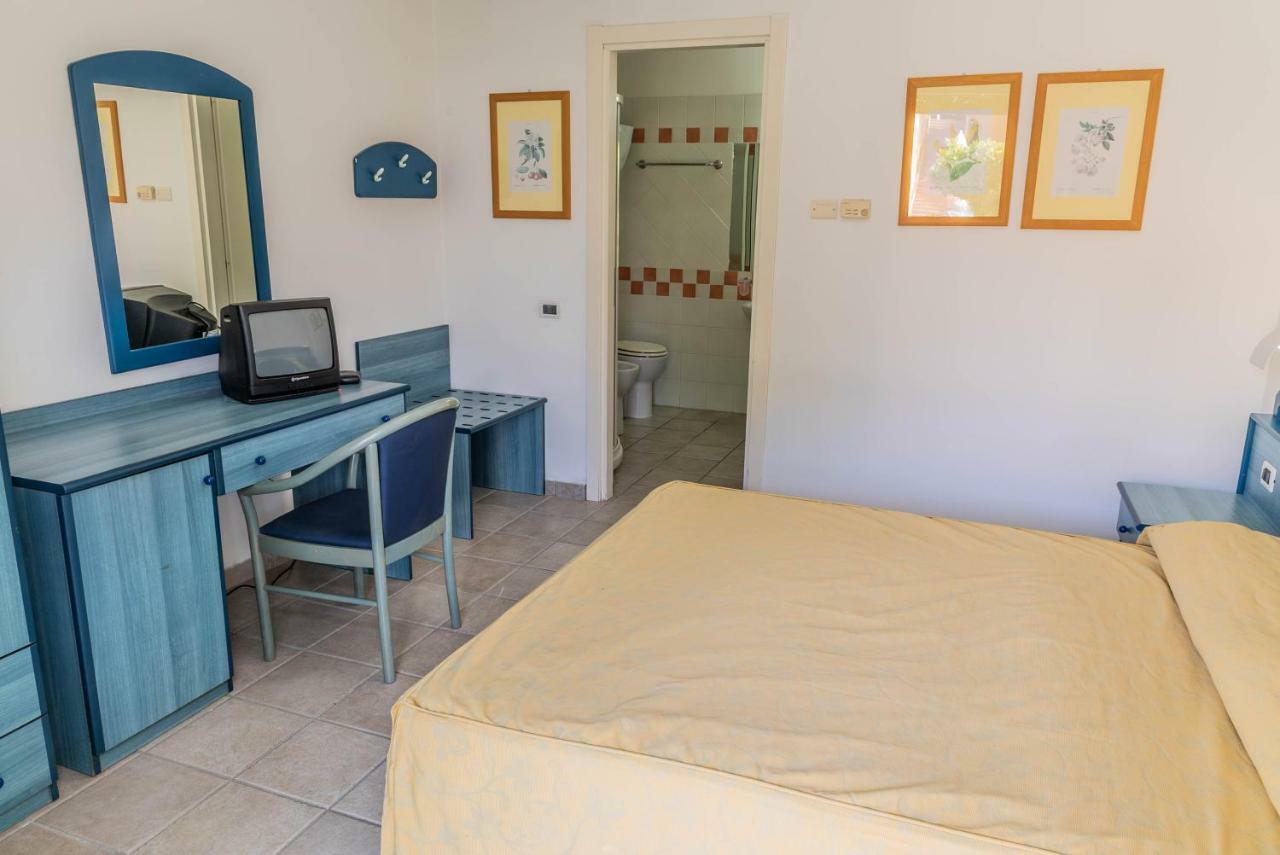Double Room,817917794:JPEG