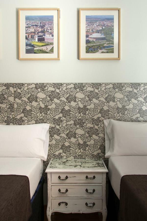 Twin Room with Extra Bed (3 Adults),817937897:JPEG