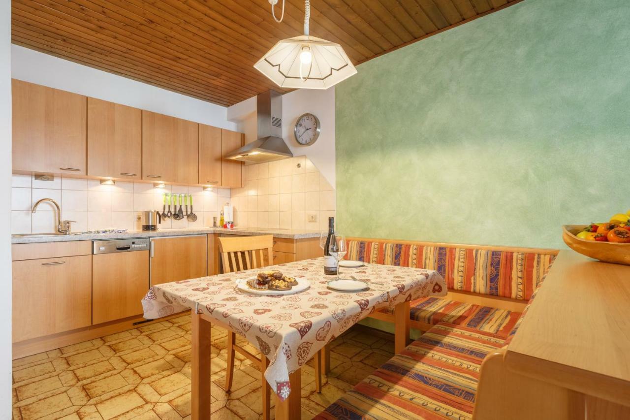 Standard Apartment,818161658:JPEG