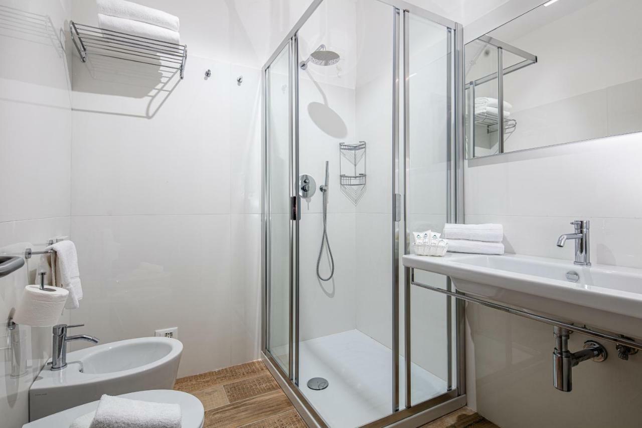 Superior Double Room with Sofa Bed and Direct Sea View,818170589:JPEG