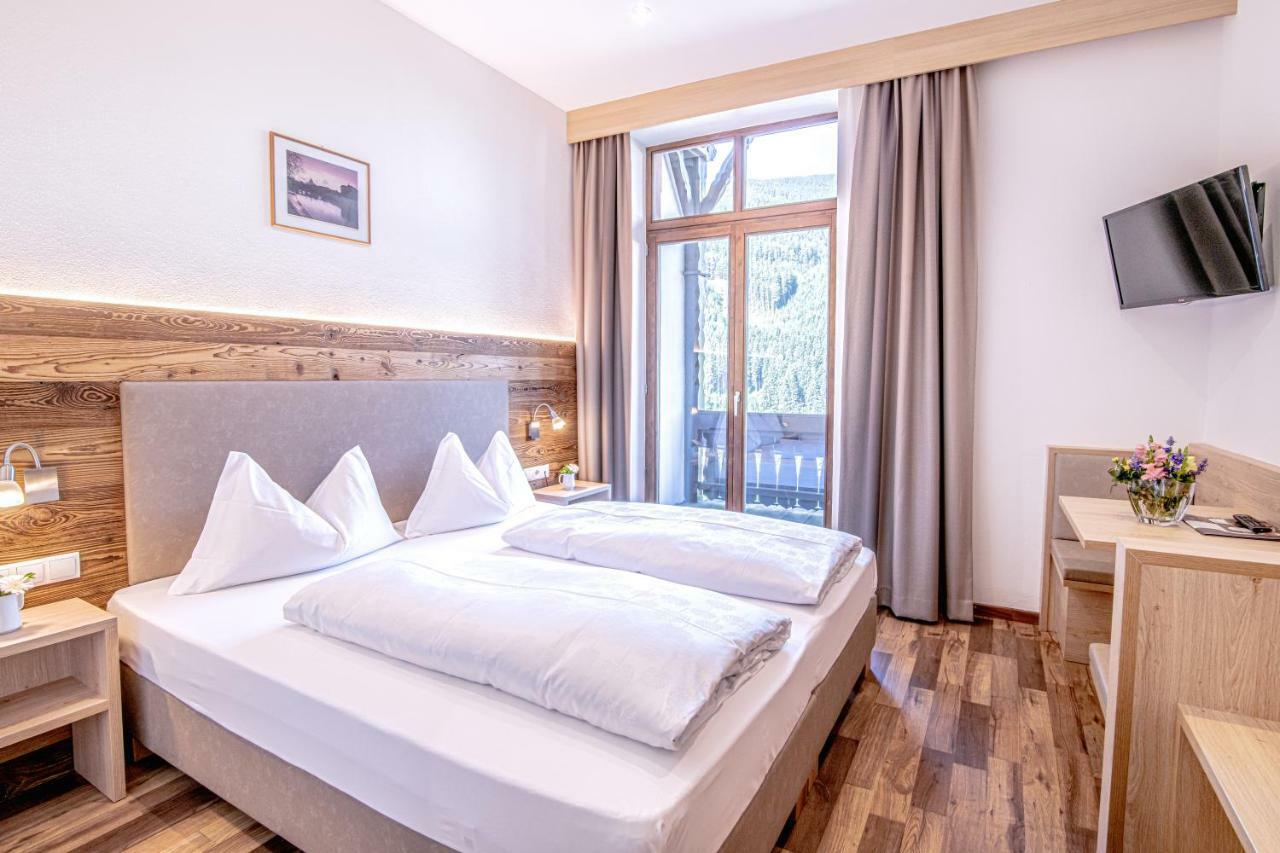 Double Room,818243204:JPEG