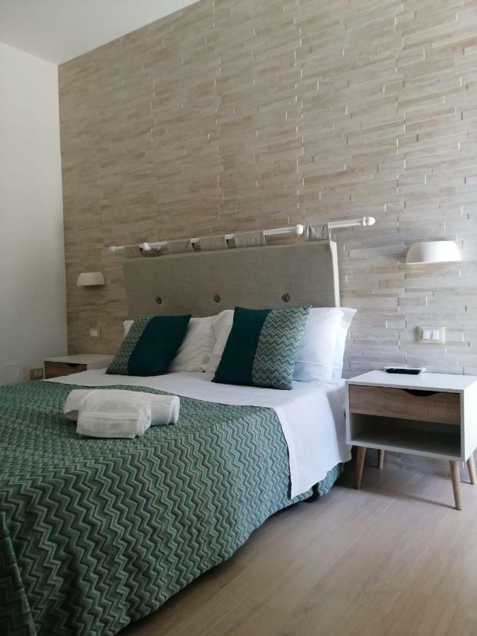 Double Room Patio,818257250:JPEG