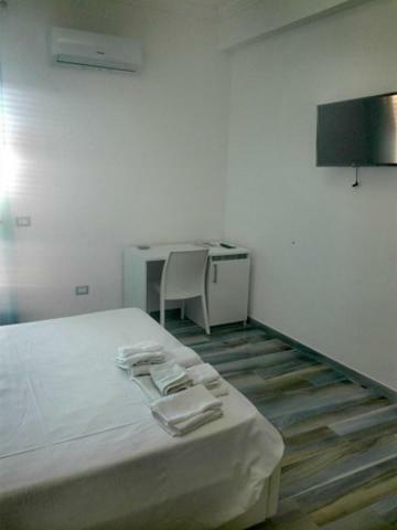 Double Room,819408608:JPEG