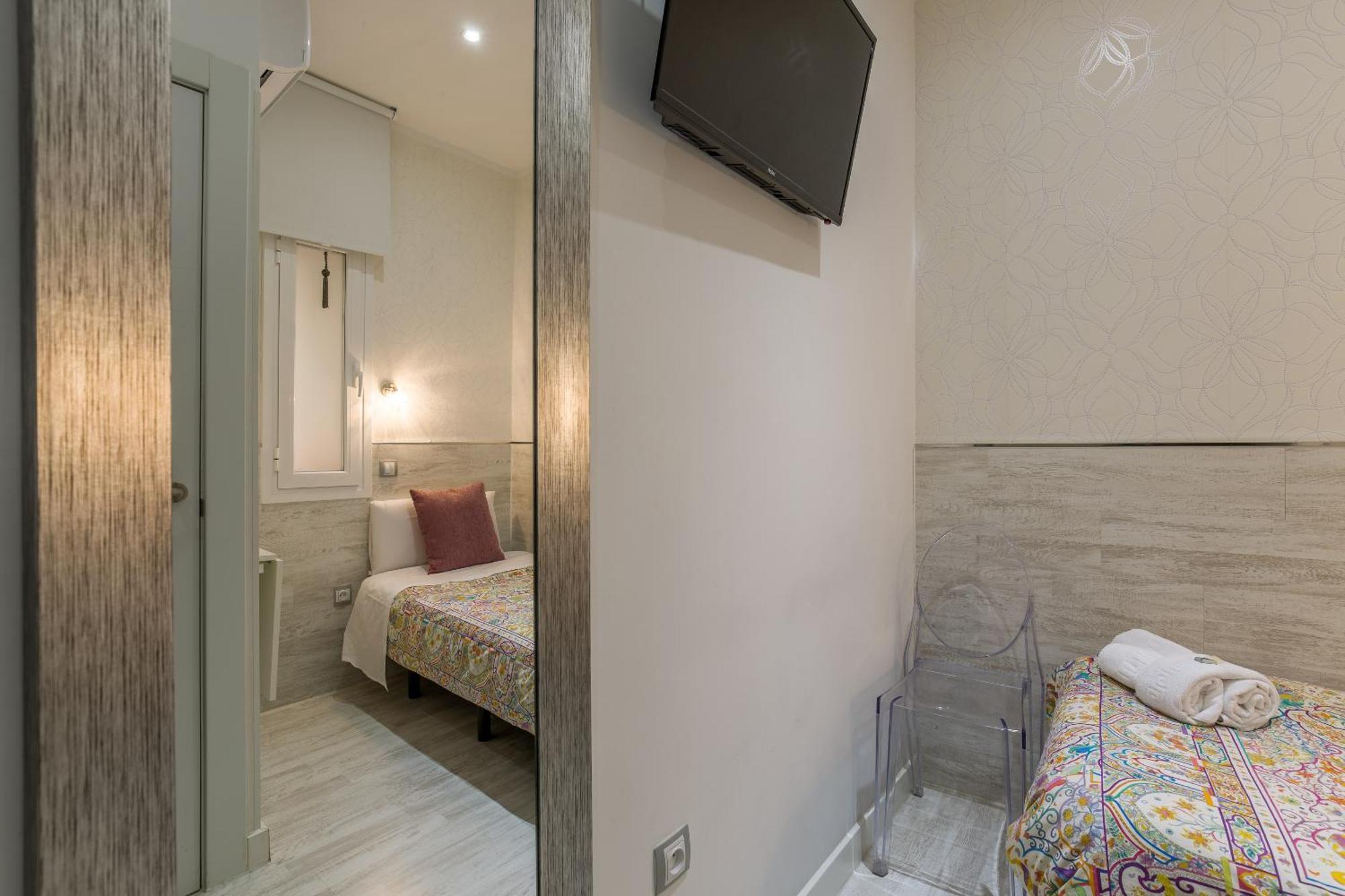 Interior Single Room