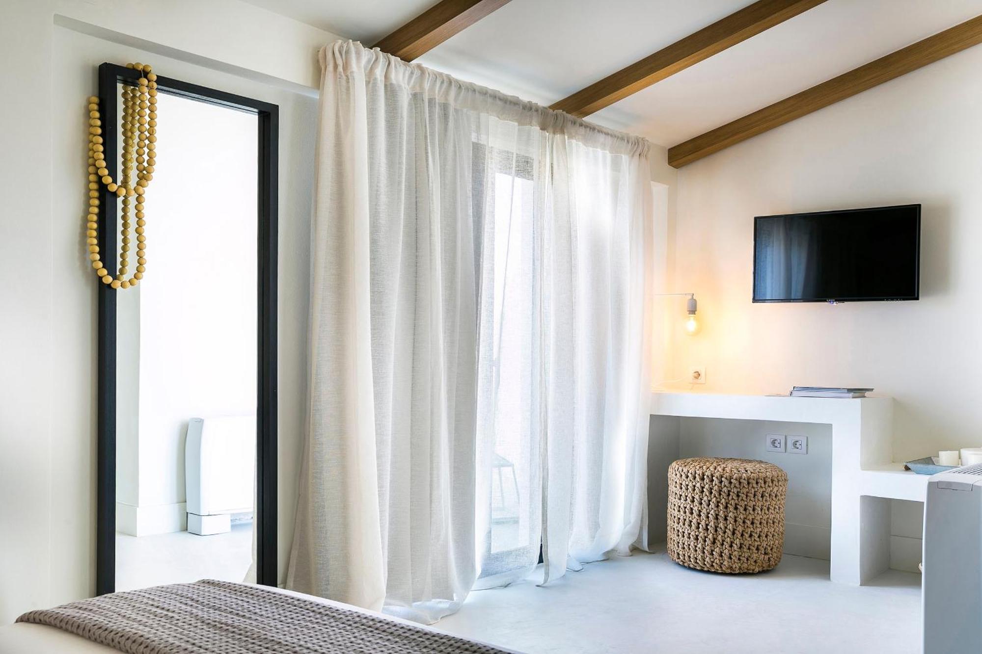 Superior Double Room Side Sea View