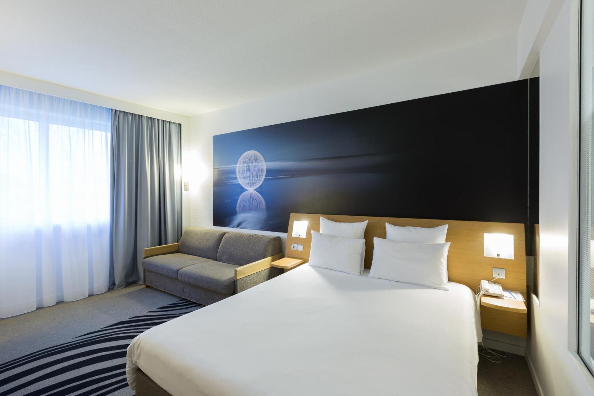 Superior room 1 Queensize bed 1 double sofa bed