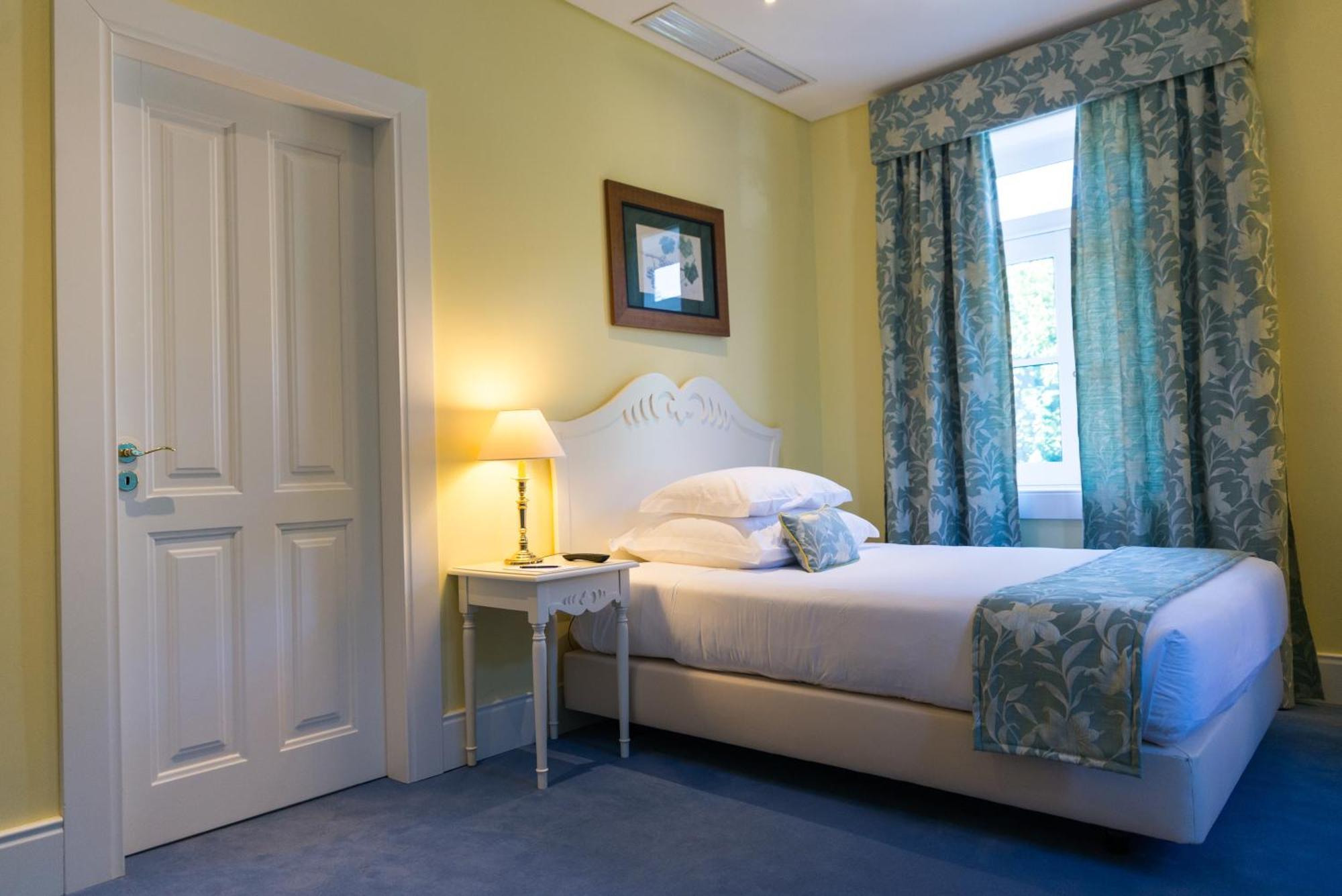 Standard Single Room Land View