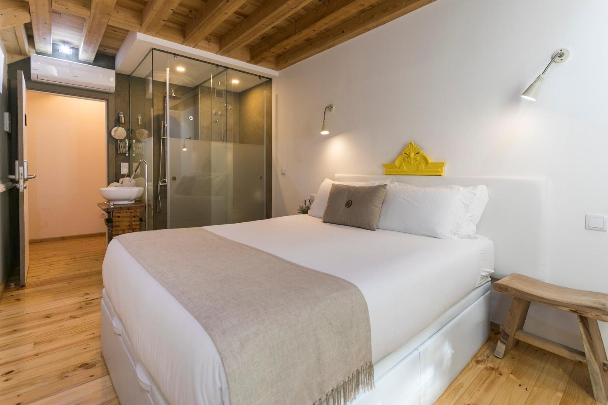 Double Room,822718274:JPEG