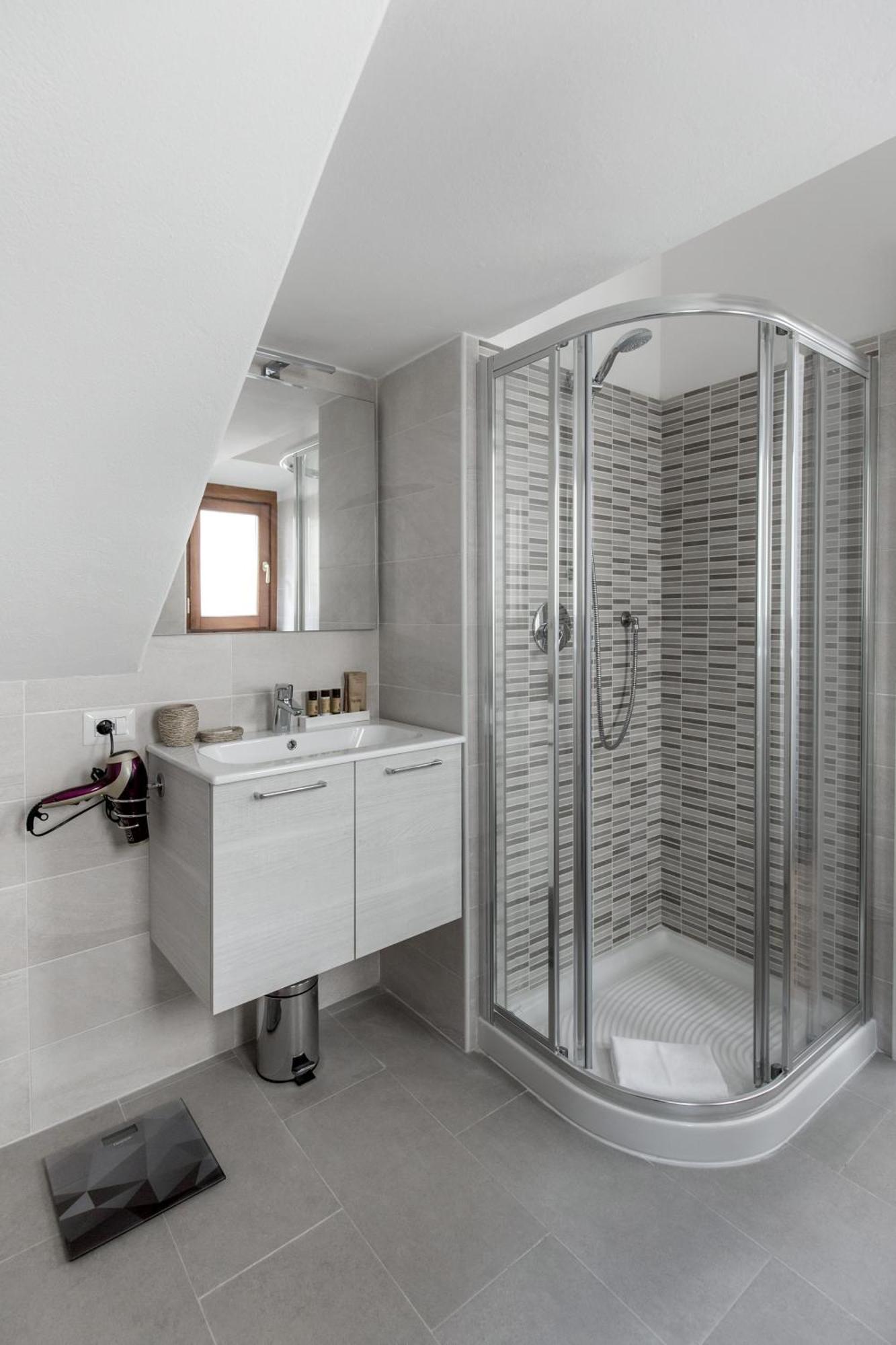 Economy Double or Twin Room