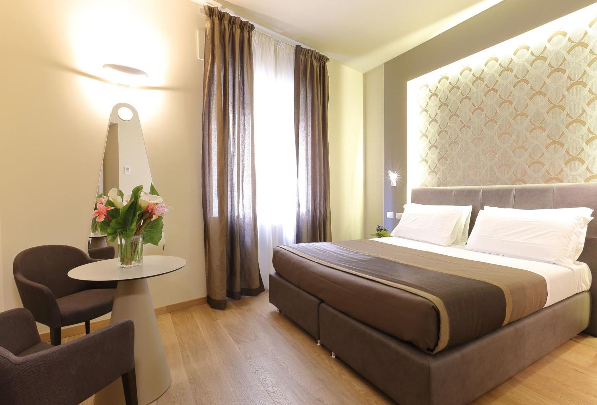 Standard Double Room,822823490:JPEG