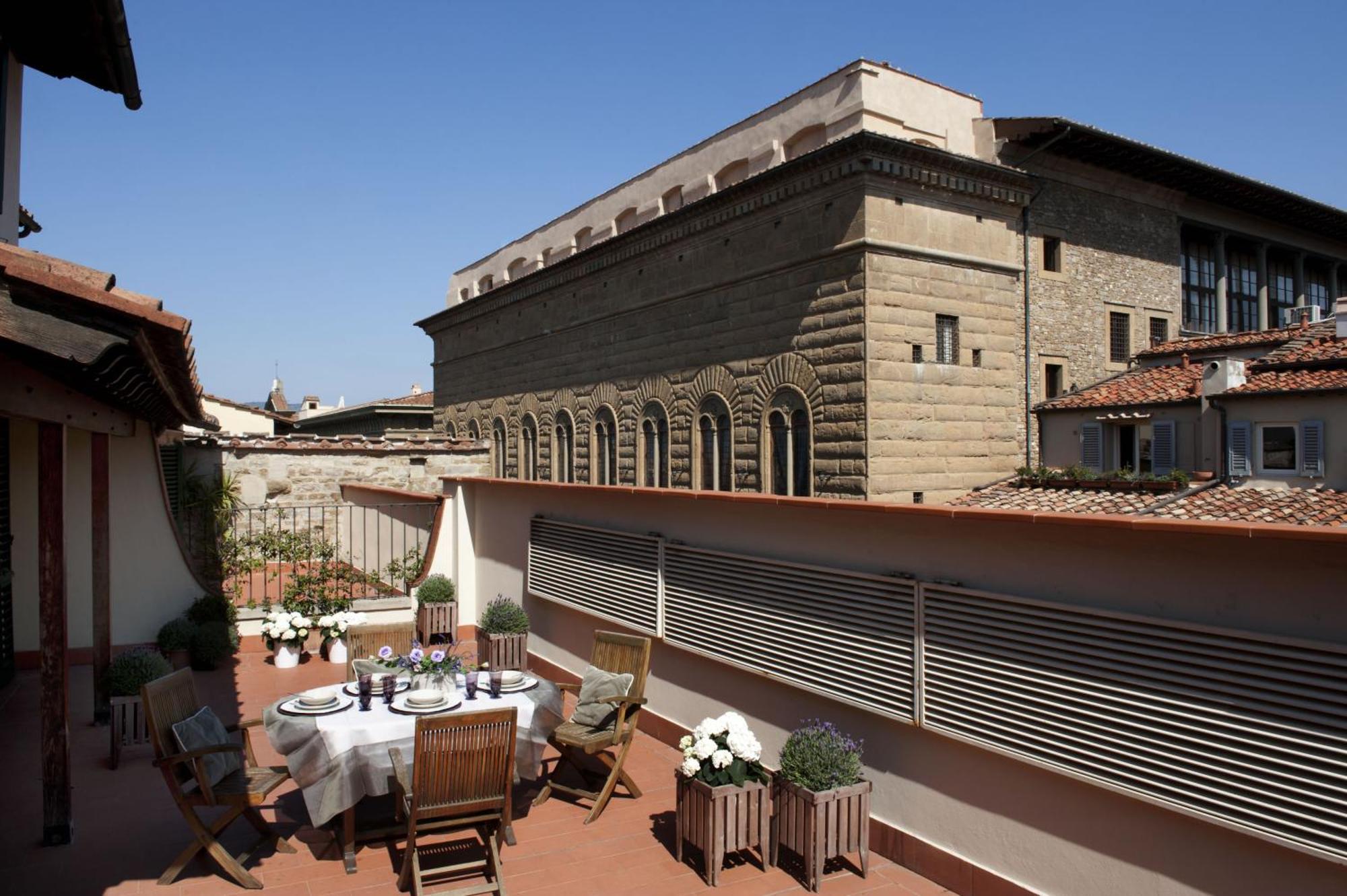 Suite Terrace City View,1580302689:JPEG