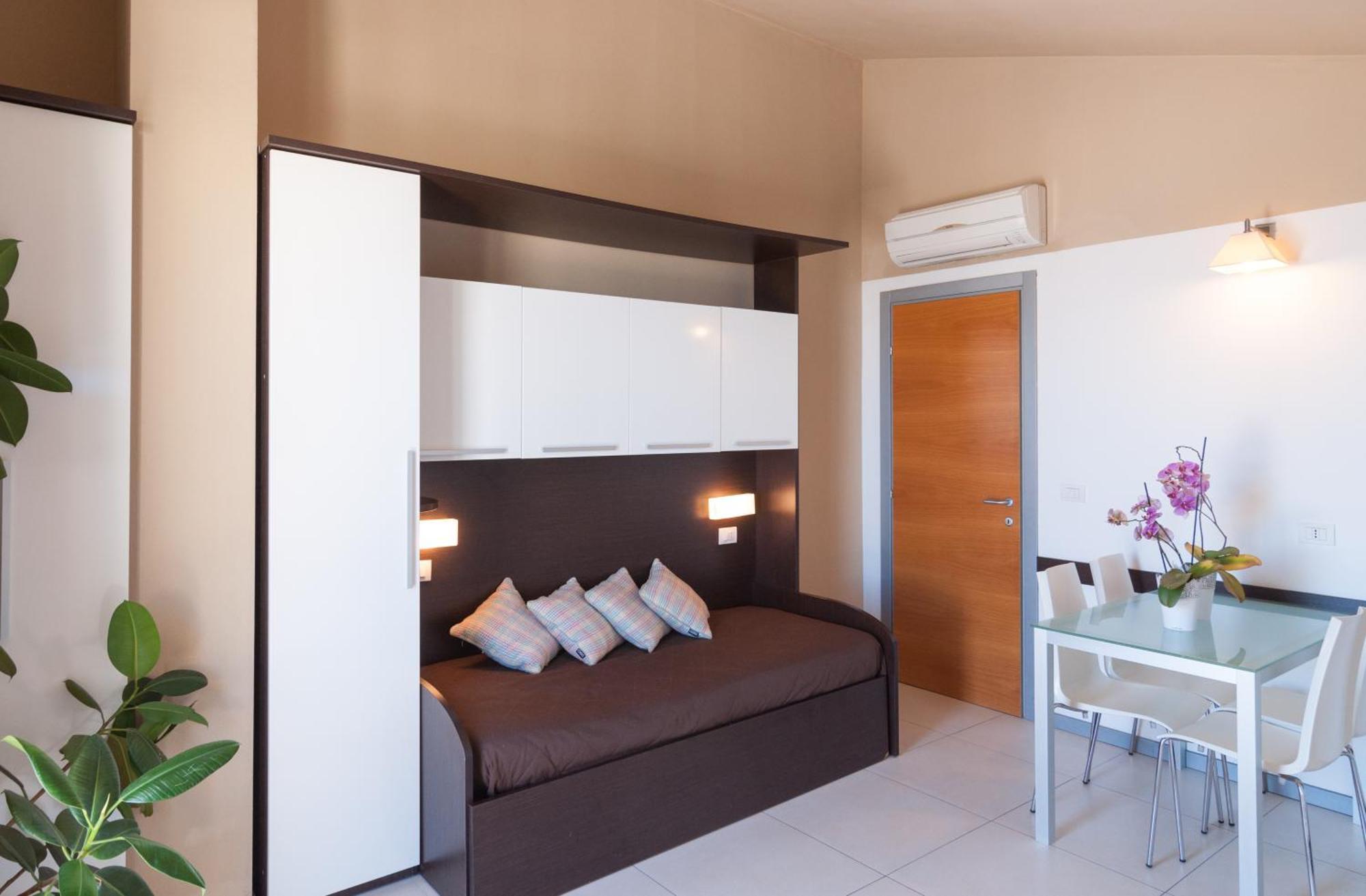 One-Bedroom Suite