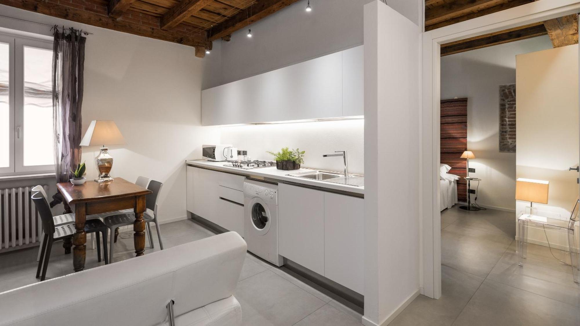 Superior One-Bedroom Apartment