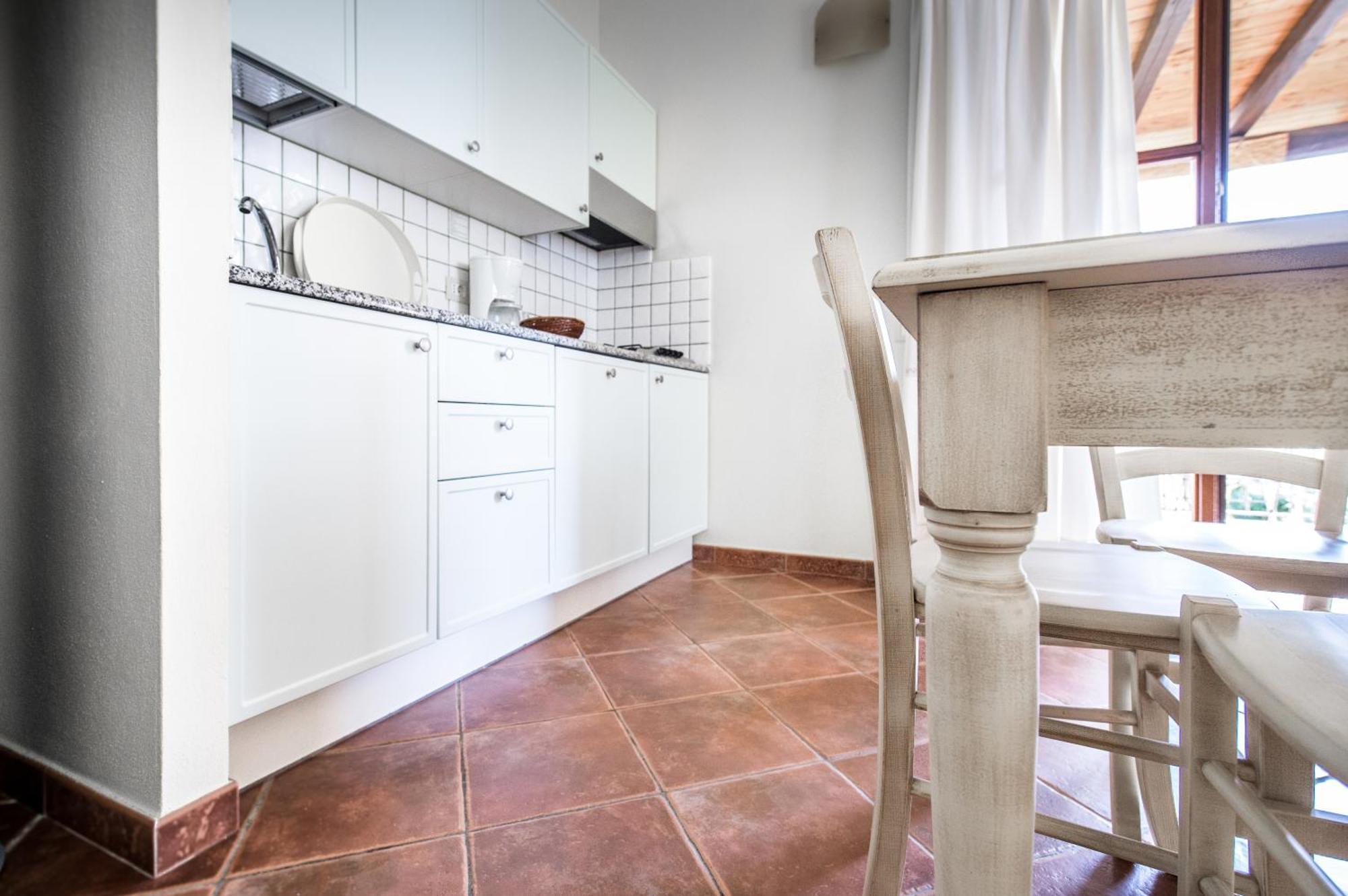 One-Bedroom Apartment,1216074538:JPEG