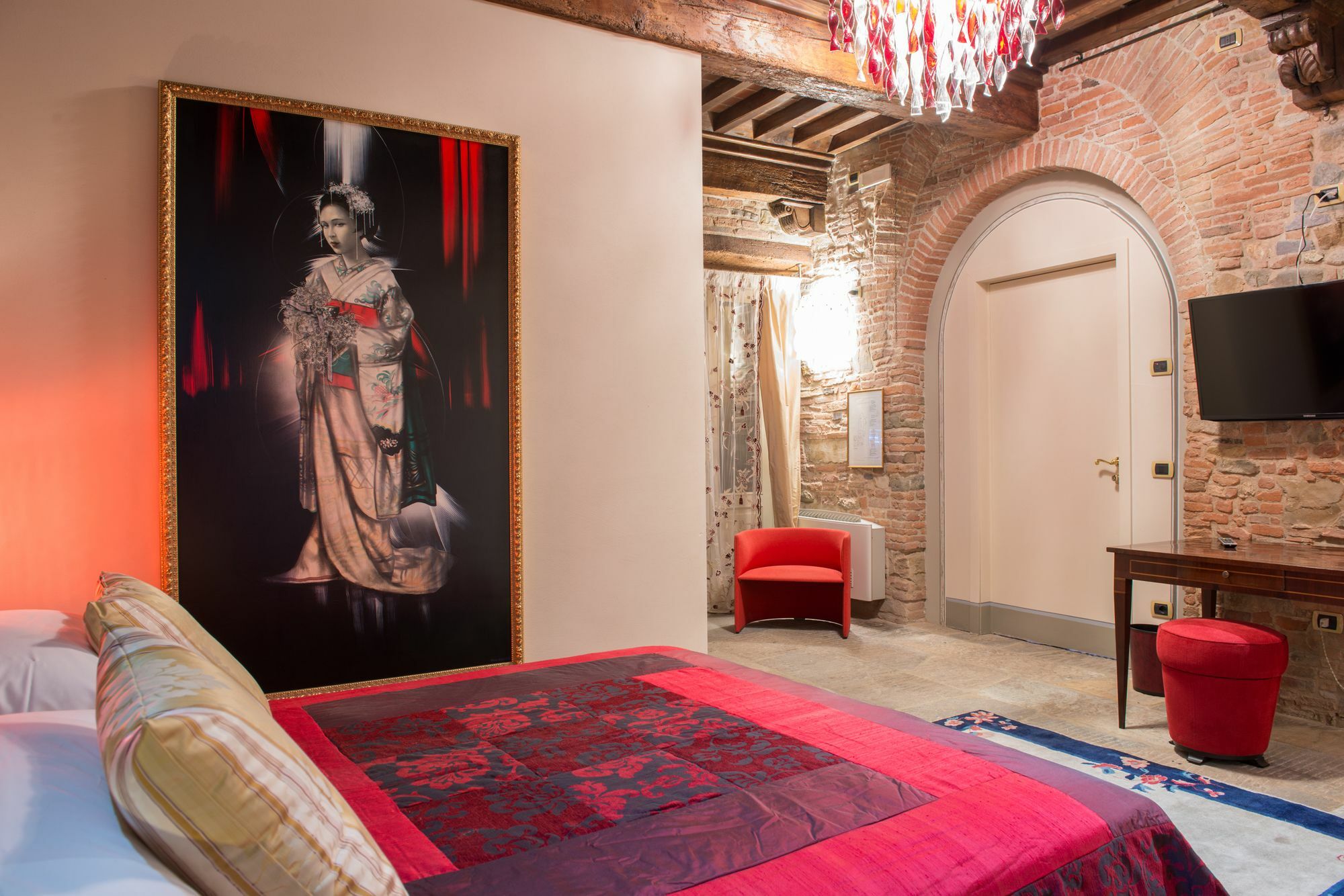 Superior Queen Room