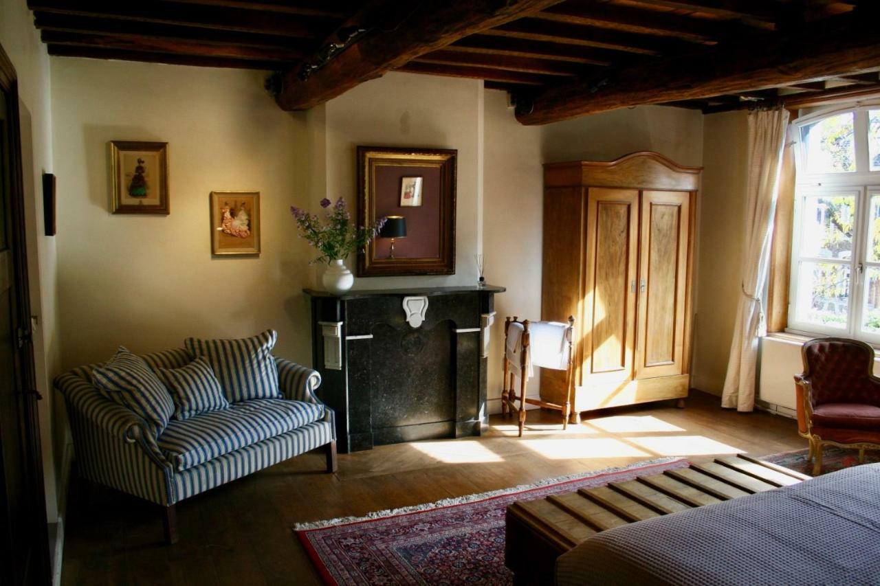 Double Room Private Bathroom
