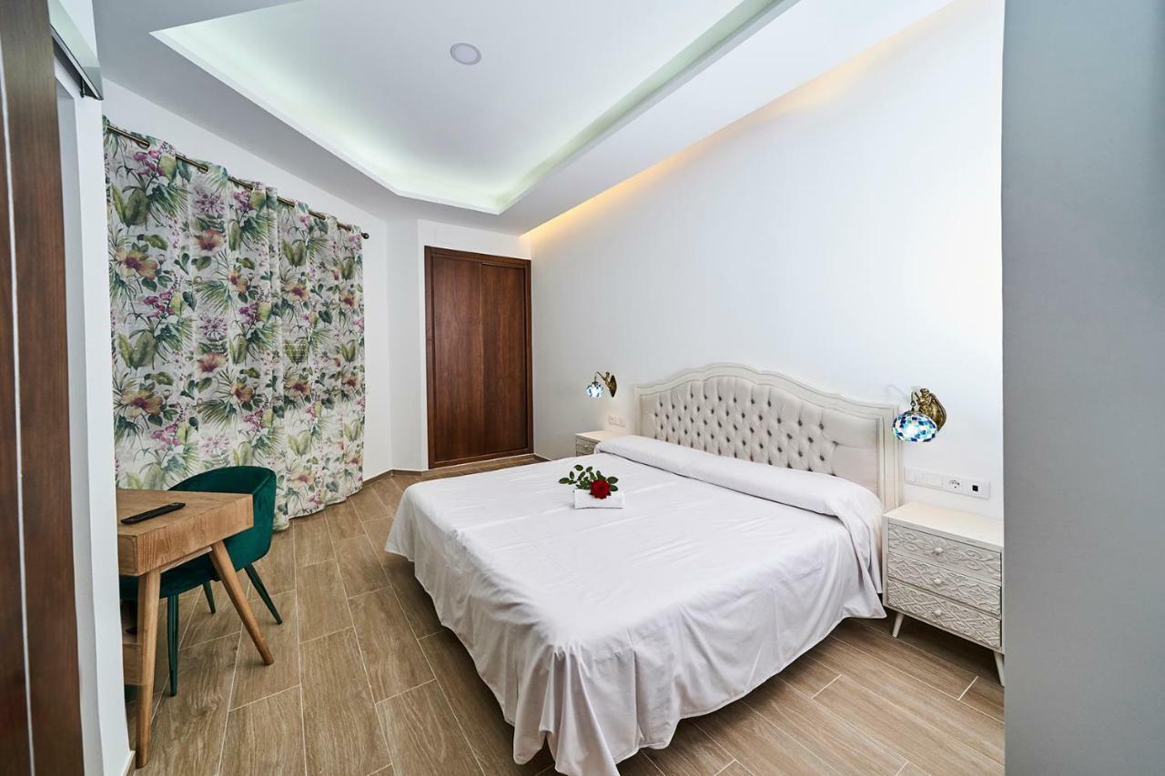 Double or Twin Room Pool View