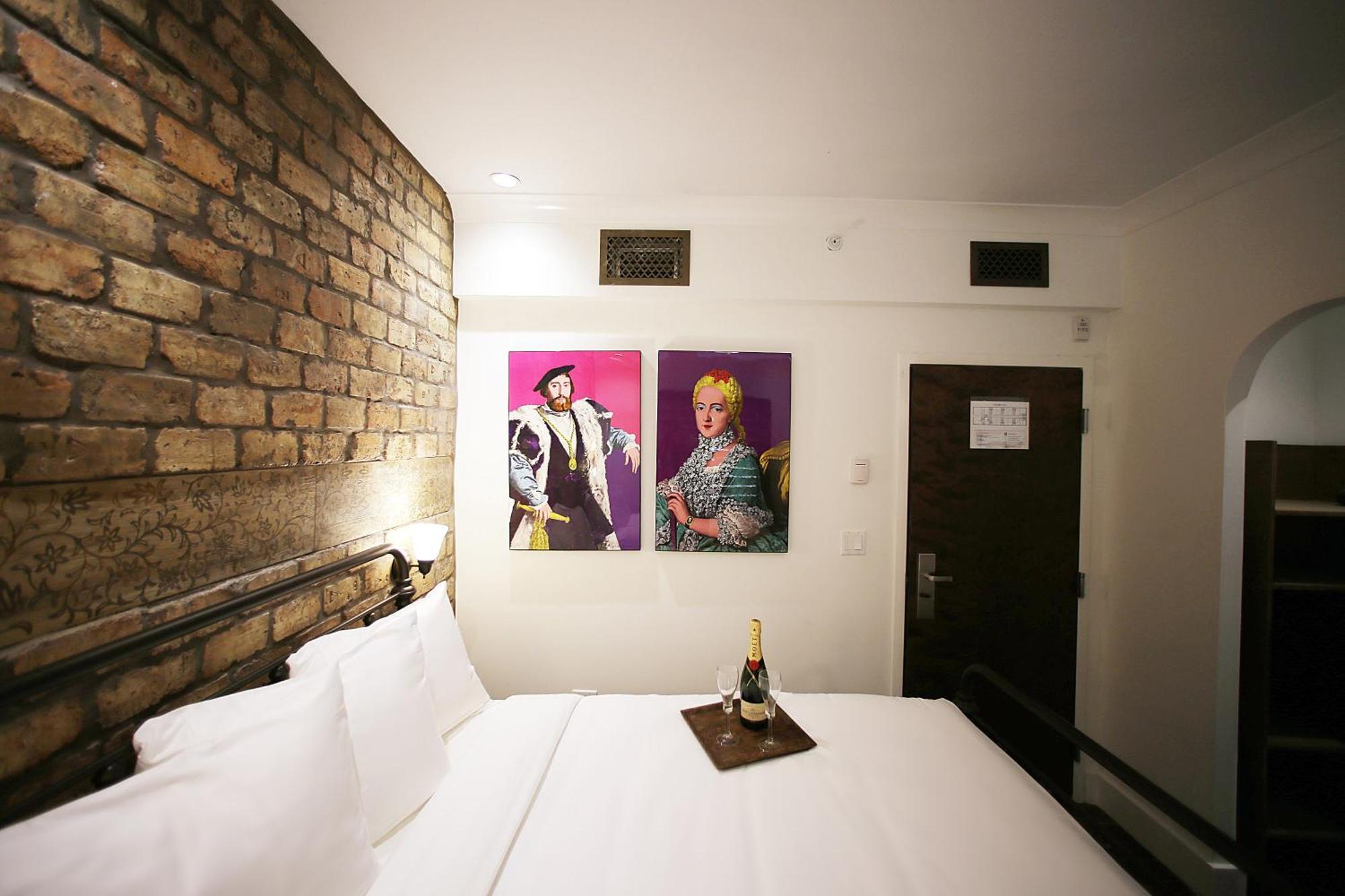 Classic King Room