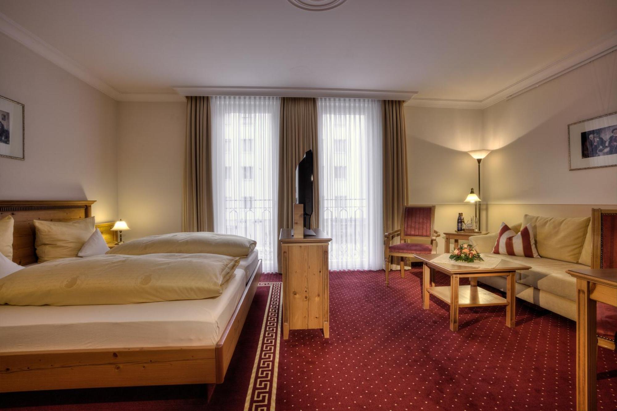 Junior Suite,824936471:JPEG