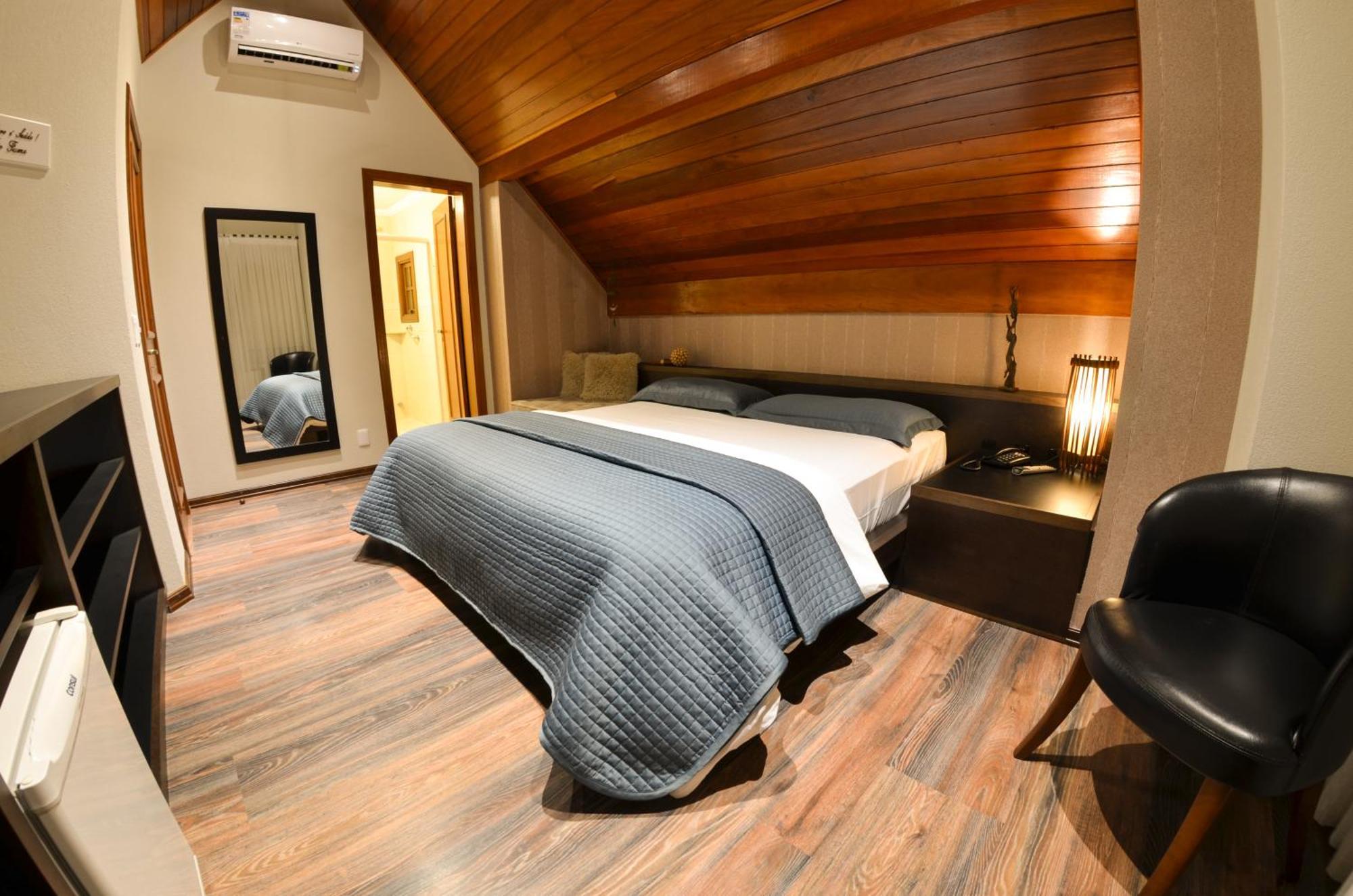 Superior Double Room,825995987:JPEG