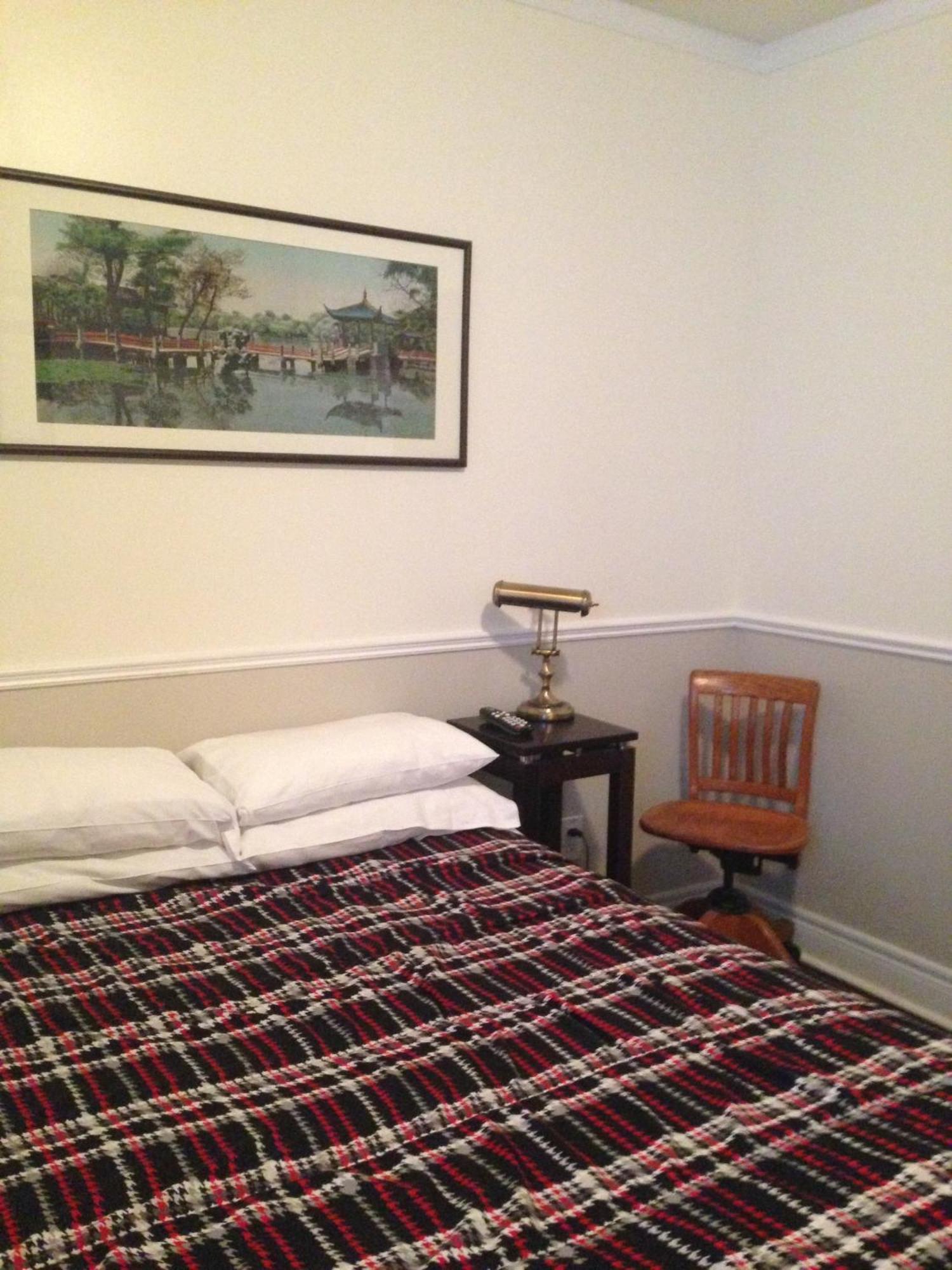 Basic Room Double Bed