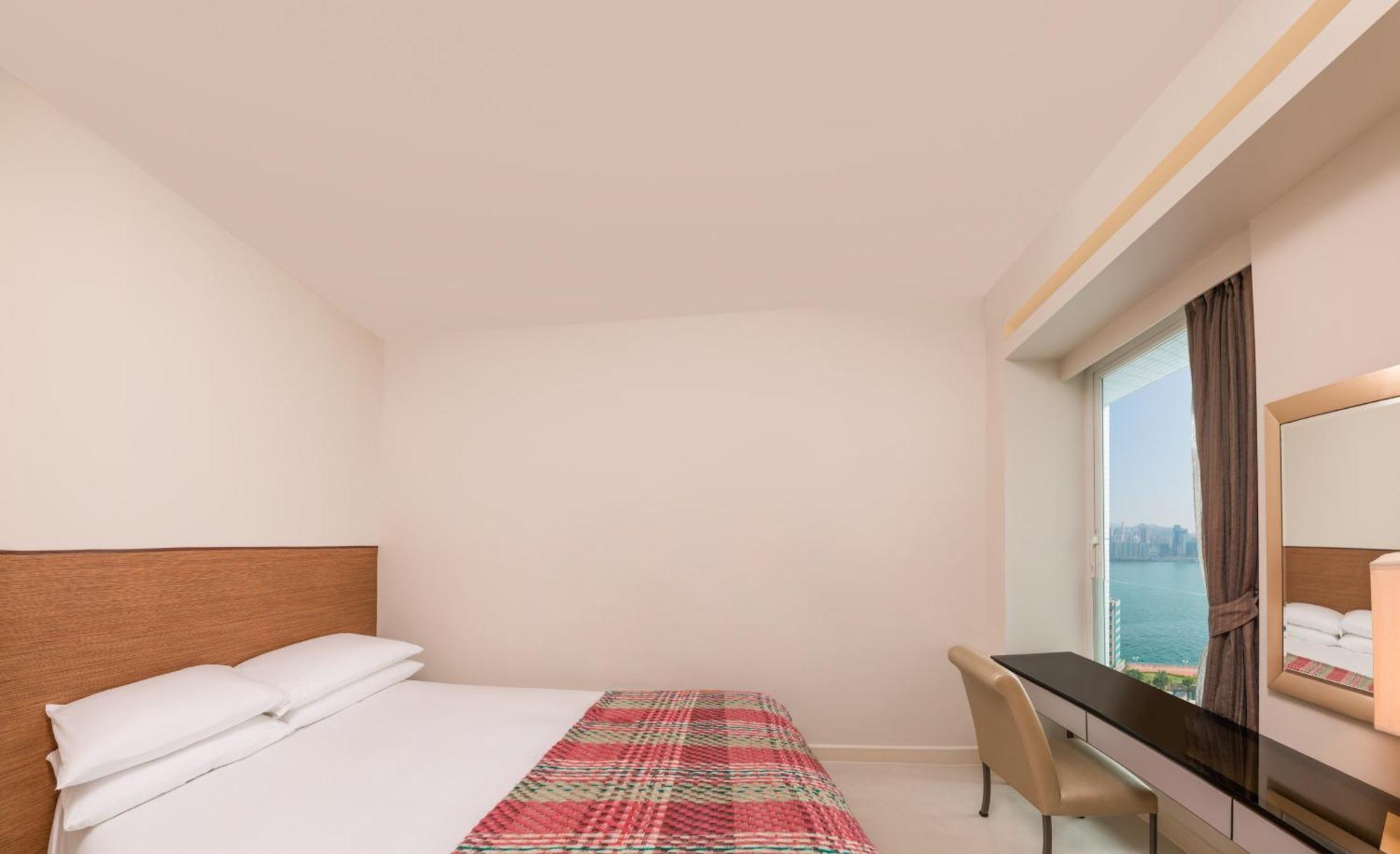 Two-Bedroom Quad Suite Harbour View