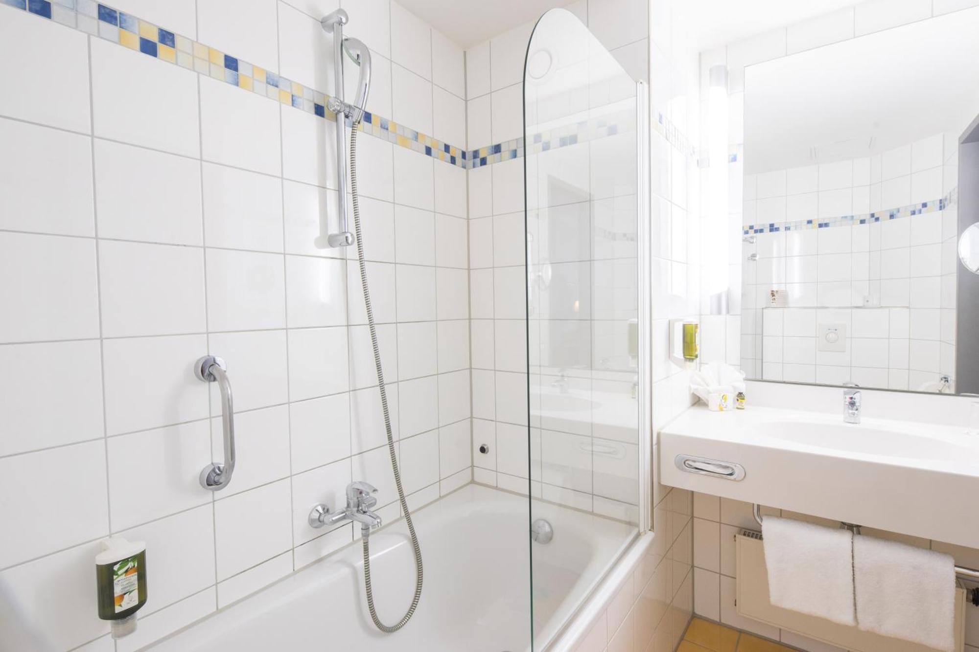 Business King Room with Garden View incl. Parking,1618266182:JPEG