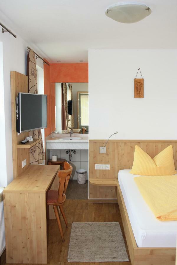 Single Room Shower