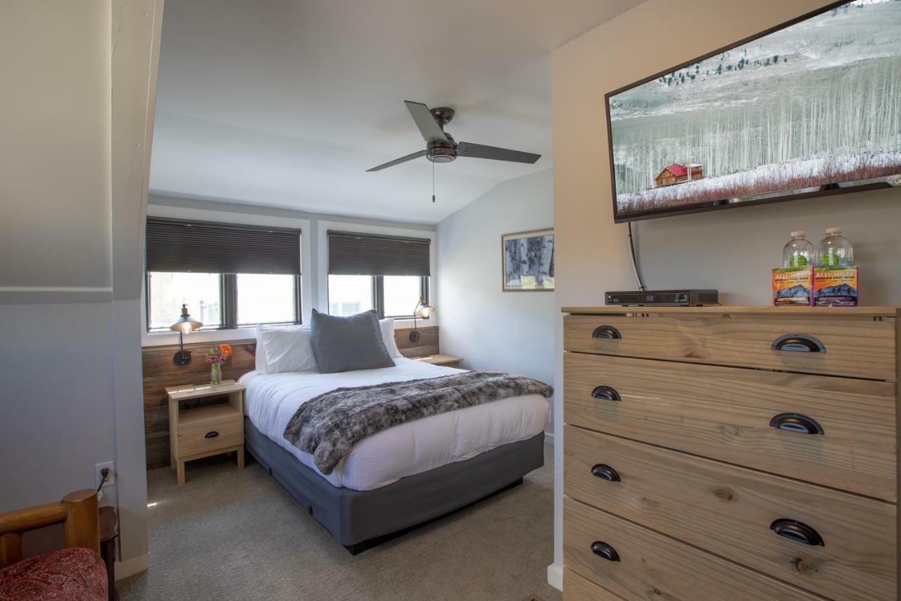 Queen Room Mountain View