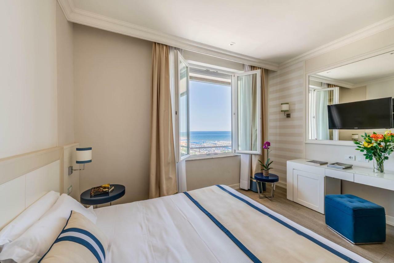 Classic Double Room Partial Sea View
