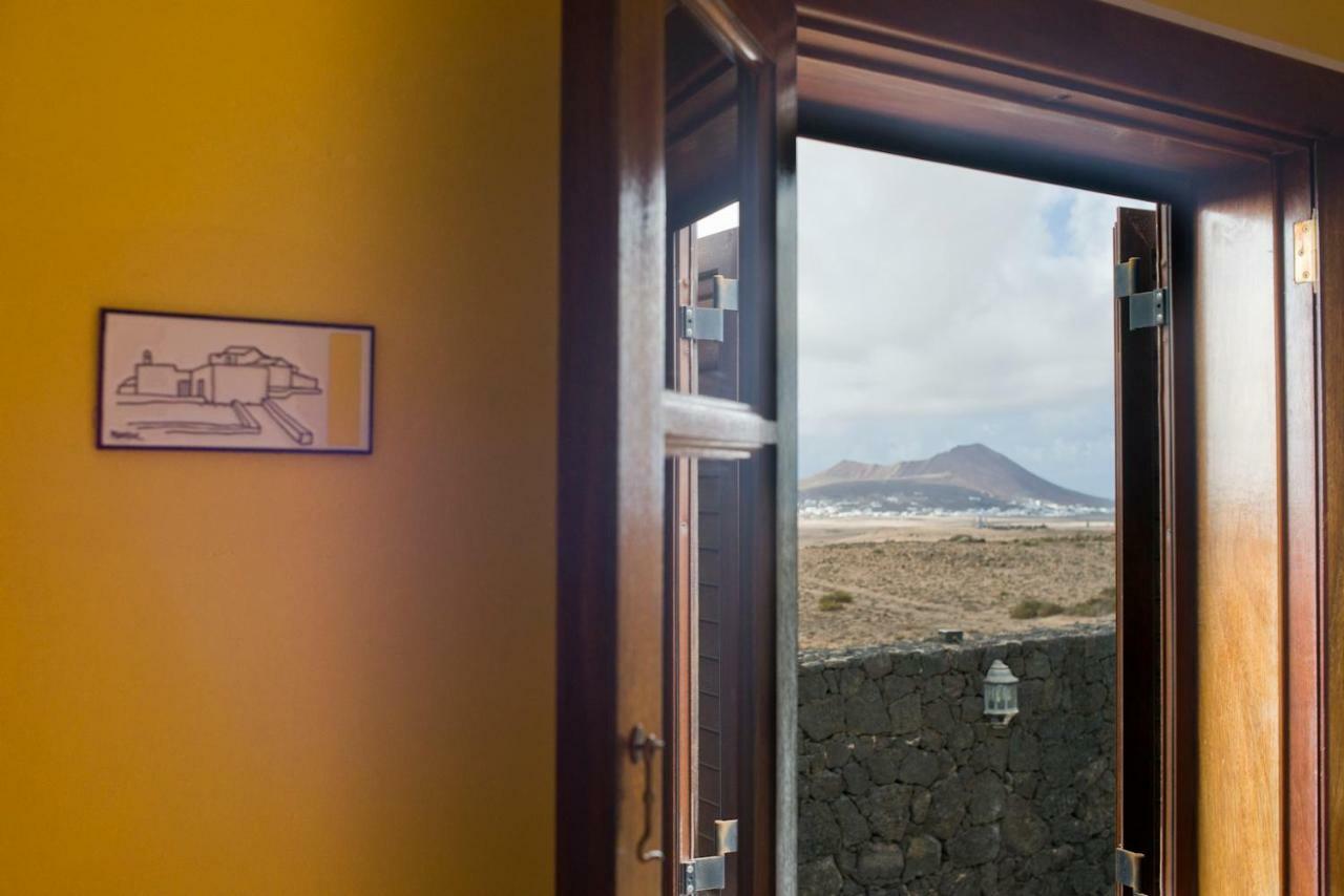 Twin Room Private Bathroom