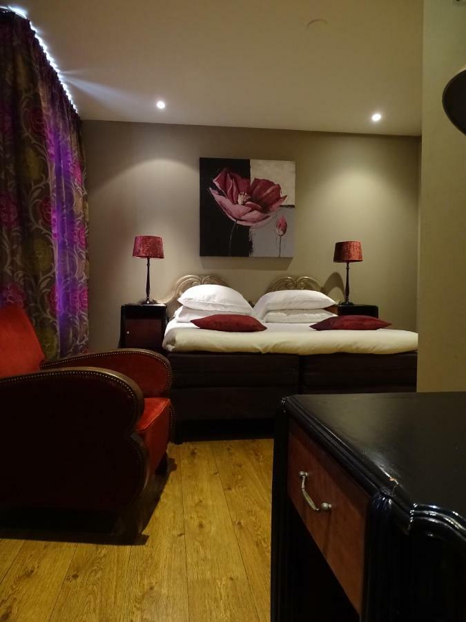 Standard Double Room,831003410:JPEG