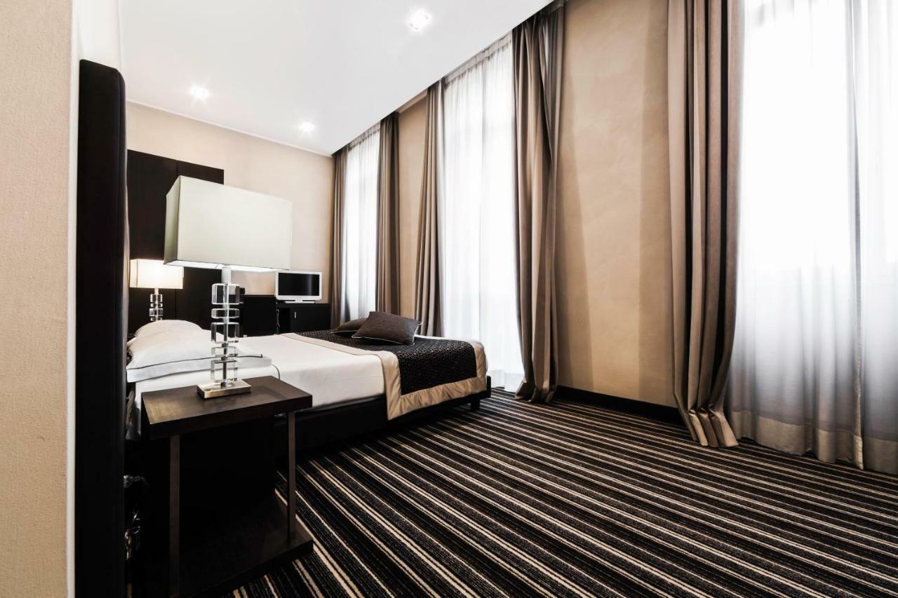 Deluxe Double or Twin Room,396211251:JPEG