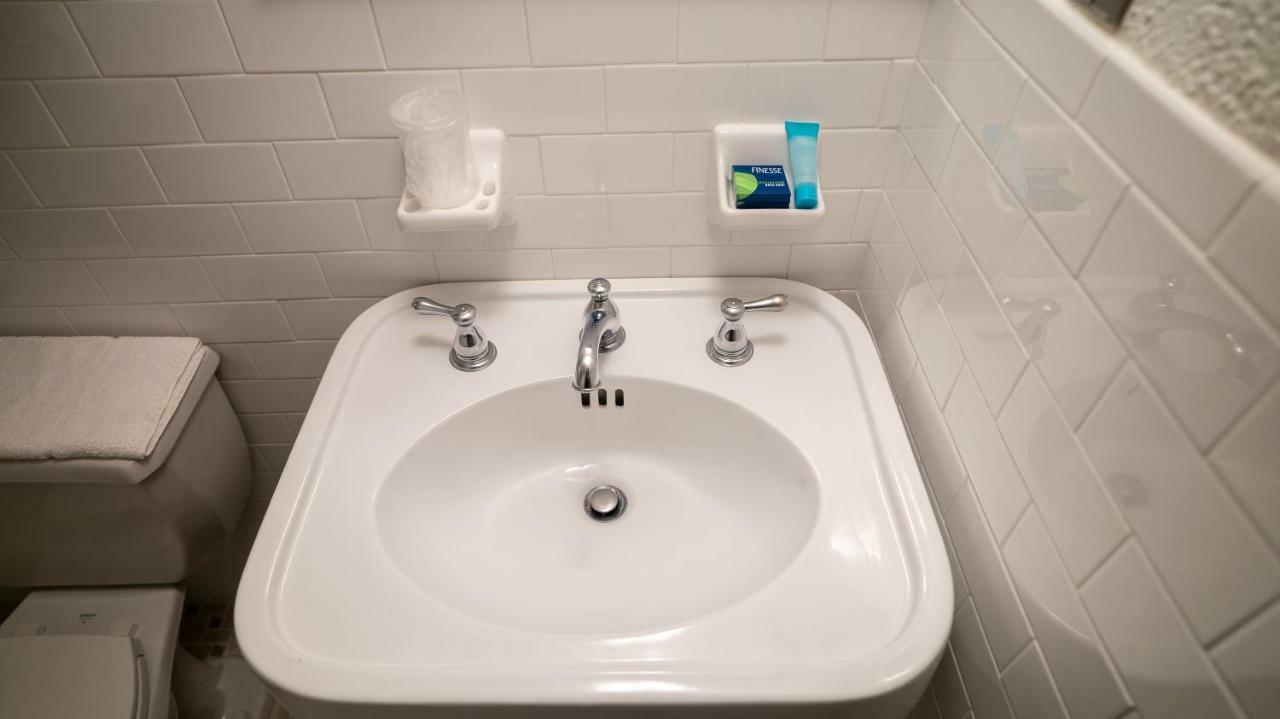 Double Room with Two Double Beds - Non-Smoking