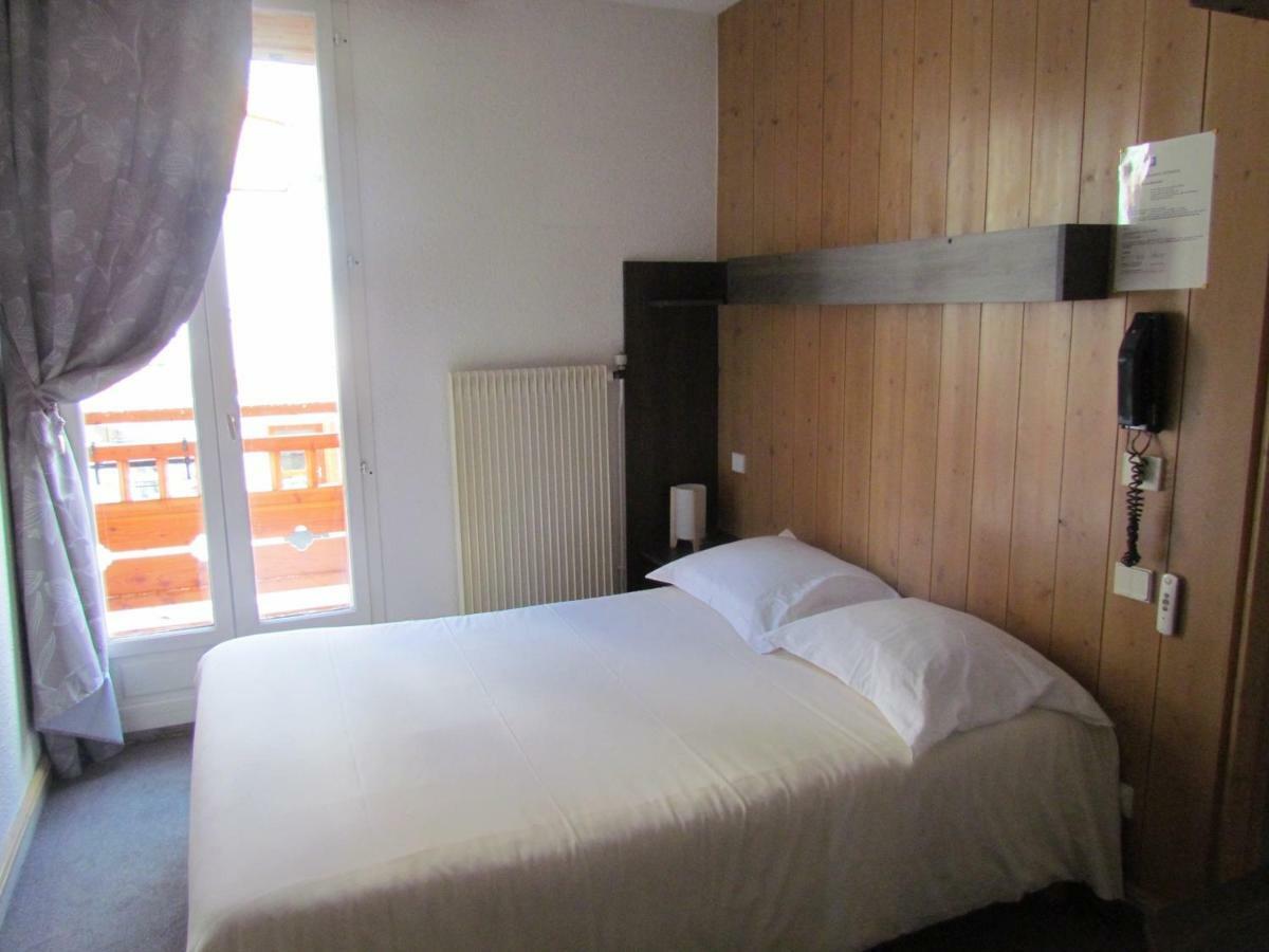 Single Room,246902645:JPEG