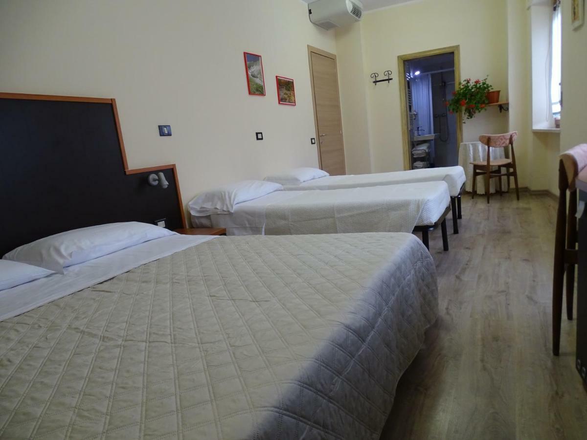 Quadruple Room,667184277:JPEG