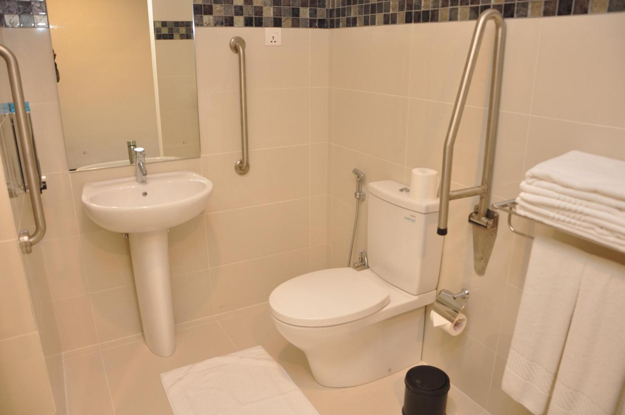 Deluxe Family Room on Laundry Services,817499189:JPEG