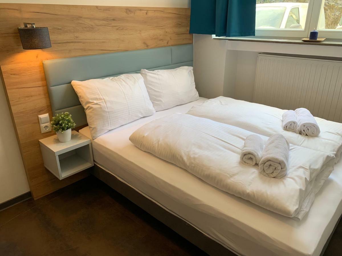 Budget Double Room,833218631:JPEG
