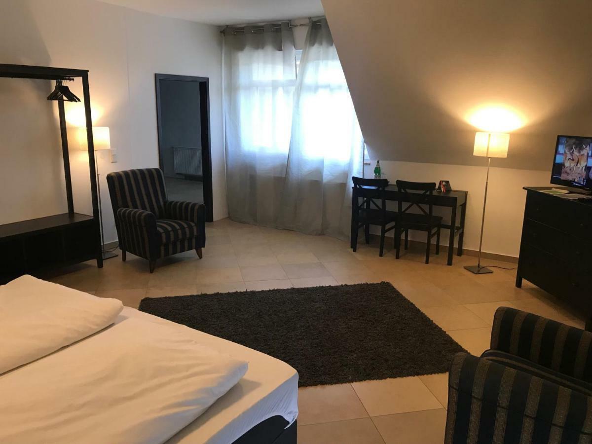 Classic Quadruple Room